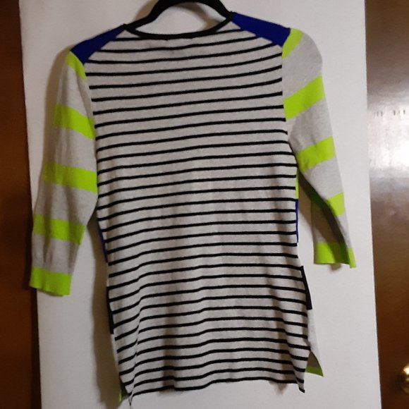 NWT WESTBOUND SWEATER/SMALL - Picture 2 of 10